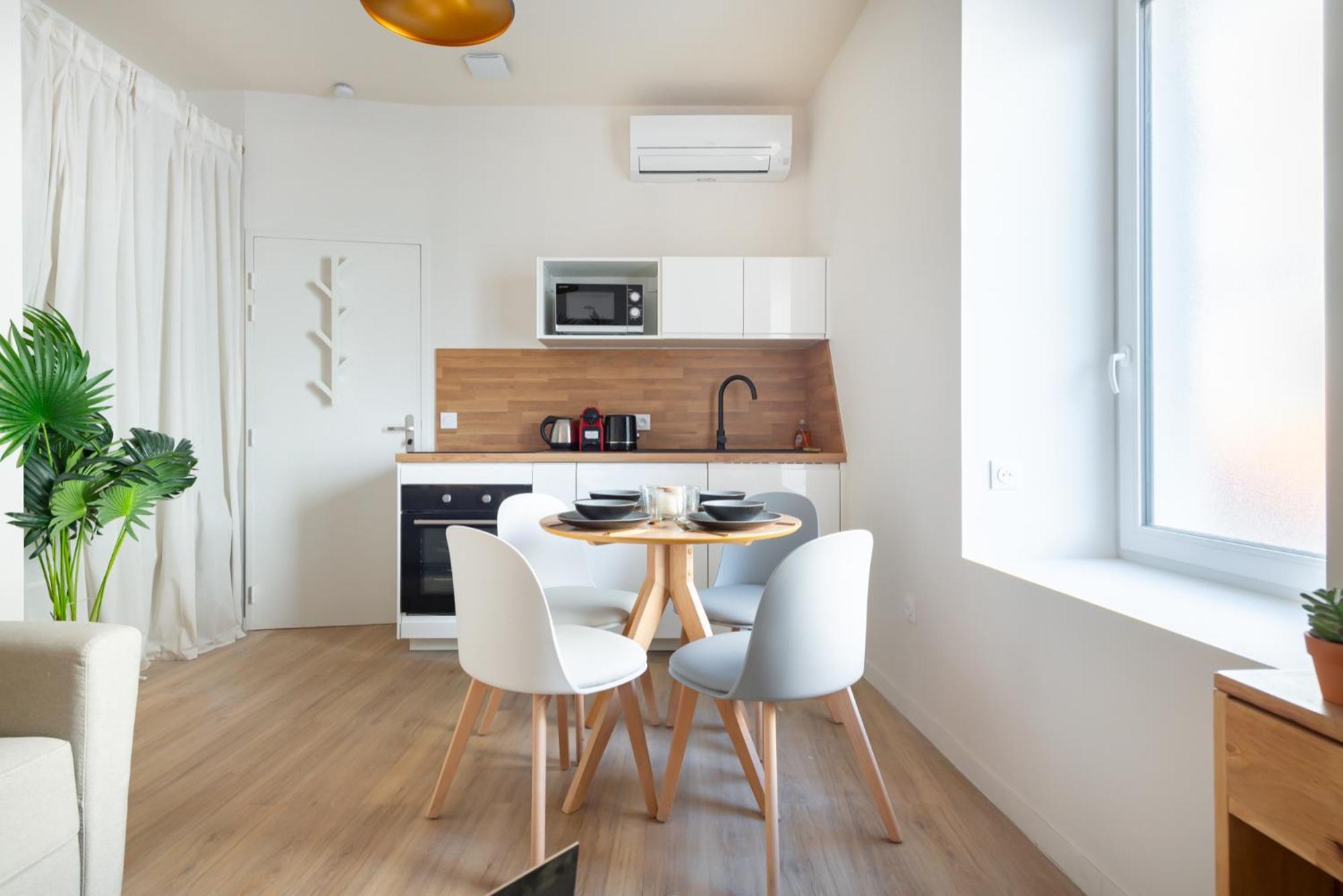 Thym * Cosy * Fibre * Confort La Destrousse Ngoại thất bức ảnh